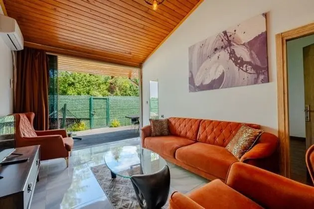 Boğaz 1 - Jakuzili Bungalow