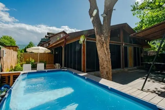 Boğaz 2 - Havuzlu Jakuzili Bungalow