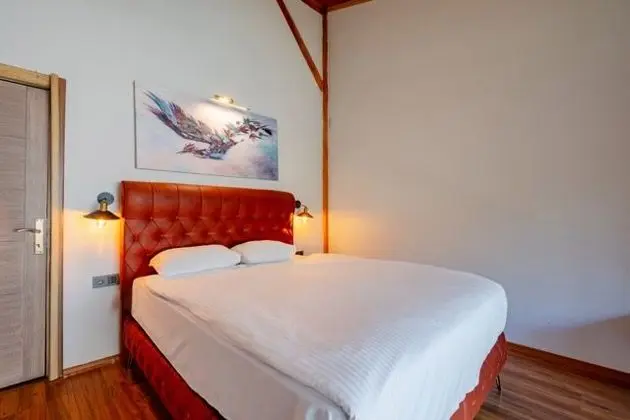 Boğaz 2 - Havuzlu Jakuzili Bungalow