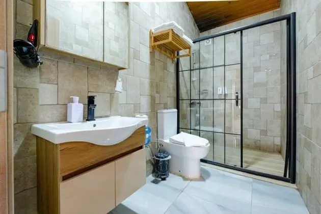 Boğaz 2 - Havuzlu Jakuzili Bungalow
