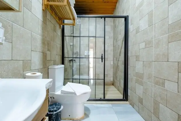 Boğaz 2 - Havuzlu Jakuzili Bungalow