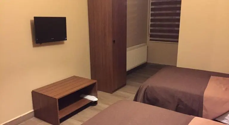 Triple, Dağ Manzaralı, Balkonlu