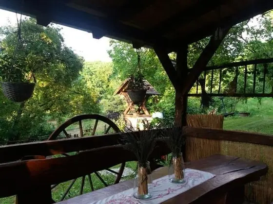 Stüdyo (Bogdan - countryside with hot tub - S)