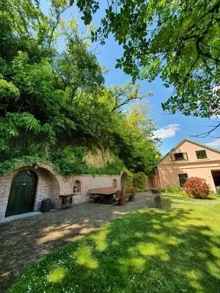 Stüdyo (Bogdan - countryside with hot tub - S)