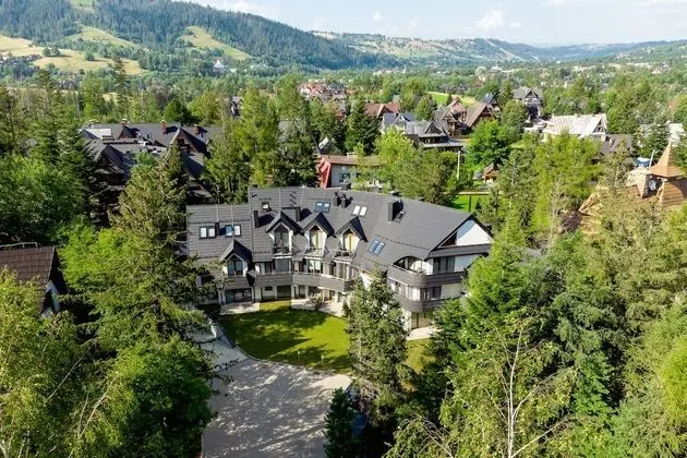 Apart Daire, 2 Yatak Odası, Balkon, Dağ Manzaralı