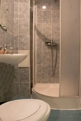 Standard Üç Kişilik Oda