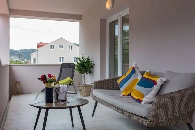 Apart Daire, Deniz Manzaralı (Wind Rose)