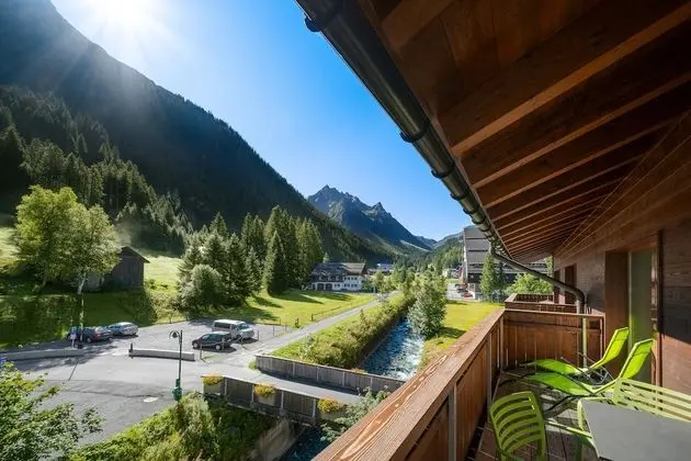 Superior Apart Daire, 1 En Büyük (King) Boy Yatak ve Çekyat, Sigara İçilmez