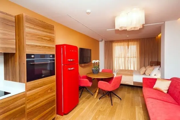 Deluxe Stüdyo (Studio Deluxe (Triple))