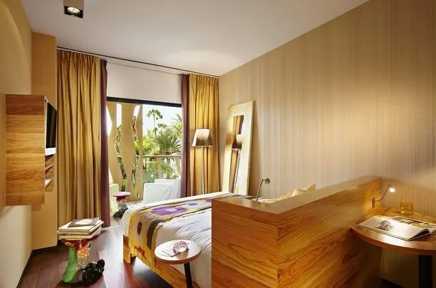 Deluxe Tek Büyük Yataklı Oda, Bahçe Manzaralı