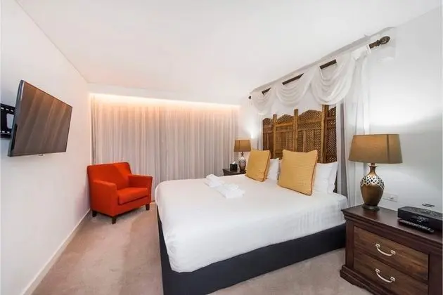 Tek Büyük Yataklı Oda (0 Bedroom)