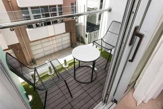 Tek Büyük Yataklı Oda (0 Bedroom)