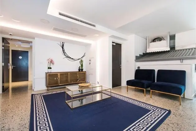 Tek Büyük Yataklı Oda (0 Bedroom)