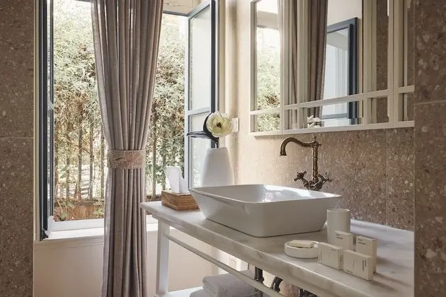 Deluxe Tek Büyük Yataklı Oda, Şehir Manzaralı