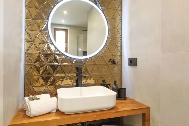 Comfort Oda, 1 Büyük (Queen) Boy Yatak