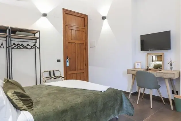 Exclusive Oda, 1 Büyük (Queen) Boy Yatak, Balkon, Şehir Manzaralı