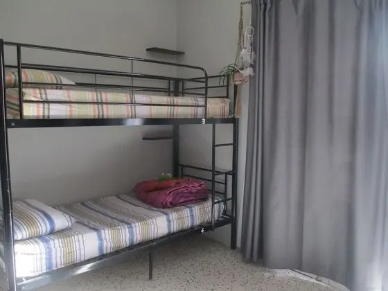 Standard Ortak Ranzalı Oda, Sadece kadınlar için