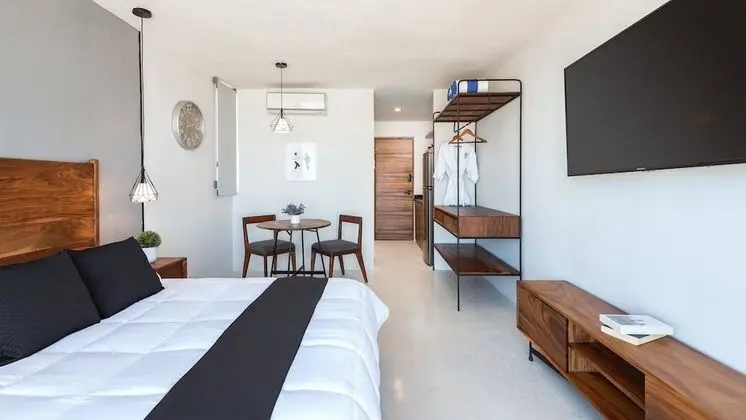 Loft Queen