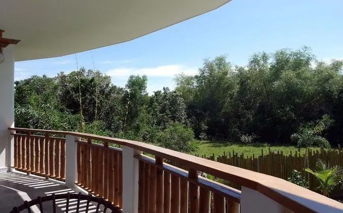 Superior Stüdyo, Balkon, Havuz Manzaralı