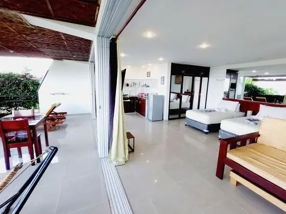 Deluxe Apart Daire, Deniz Manzaralı