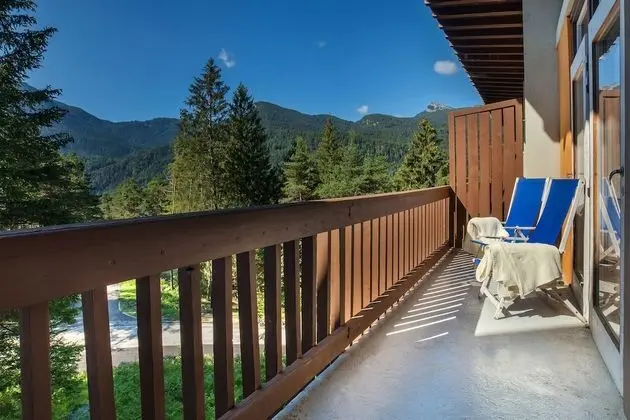 Superior Tek Büyük veya İki Ayrı Yataklı Oda