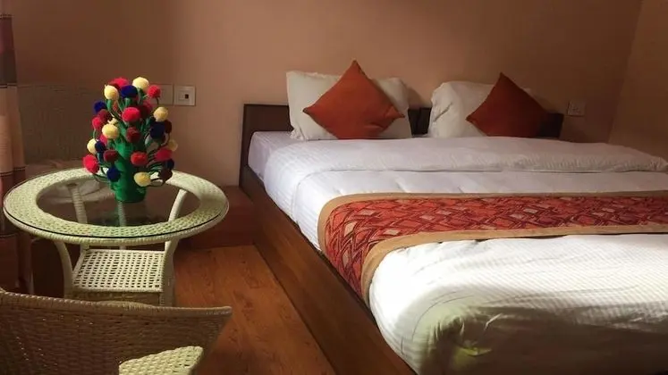 Deluxe Tek Büyük Yataklı Oda, 1 Çift Kişilik Yatak, Sigara İçilmez, Vadi Manzaralı