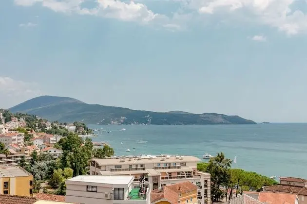 Standard Apart Daire, 1 Yatak Odası, Teras, Deniz Manzaralı