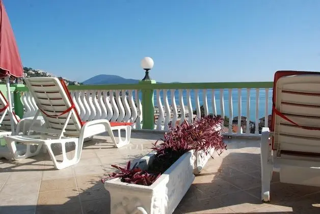 Stüdyo, Teras, Deniz Manzaralı