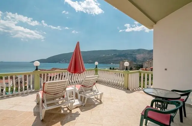 Stüdyo, Teras, Deniz Manzaralı