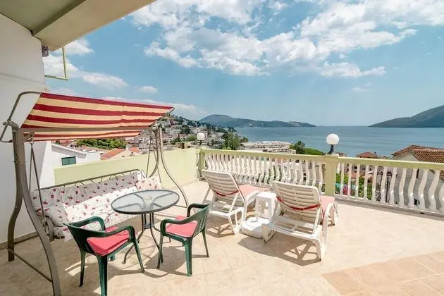 Stüdyo, Teras, Deniz Manzaralı