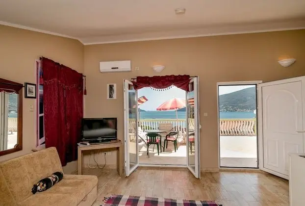 Stüdyo, Teras, Deniz Manzaralı