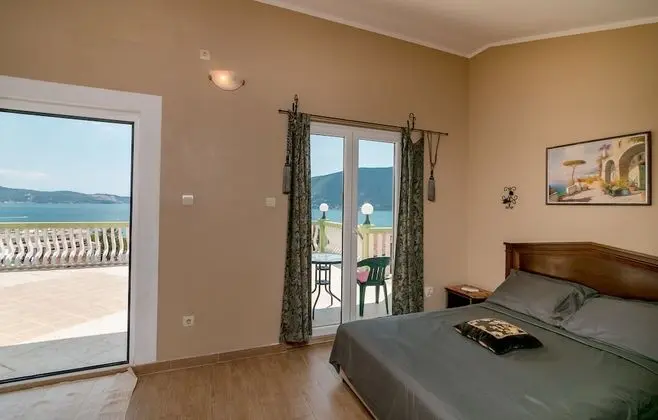 Stüdyo, Teras, Deniz Manzaralı