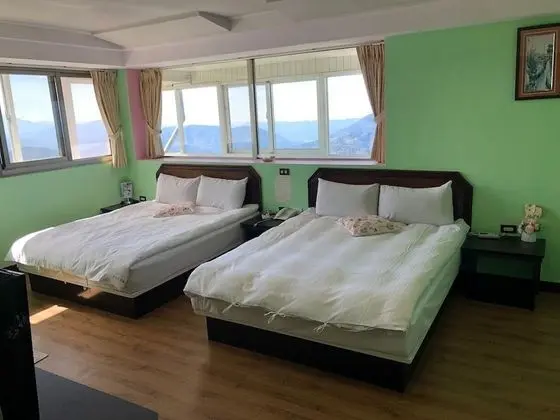 Standard Dört Kişilik Oda