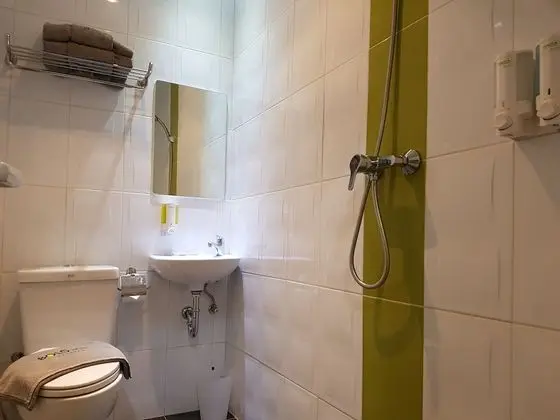 Deluxe Oda, 1 Büyük (Queen) Boy Yatak, Şehir Manzaralı