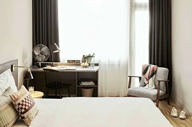 Bold Double Studio with Balcony (single use)