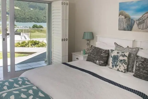 Luxury Tek Büyük Yataklı Oda