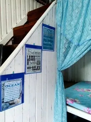 Kır Evi (Bahay Kubo Hut, Fan Only)