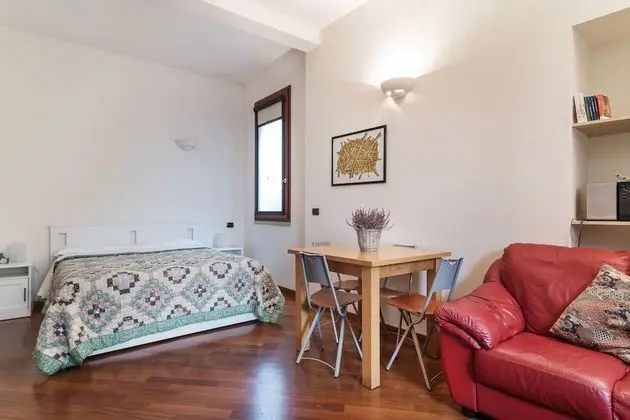Stüdyo Süit, Sigara İçilmez