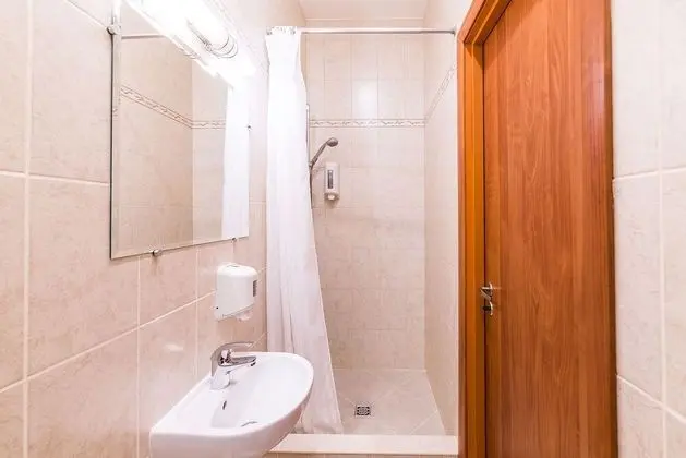 Standard Tek Büyük veya İki Ayrı Yataklı Oda