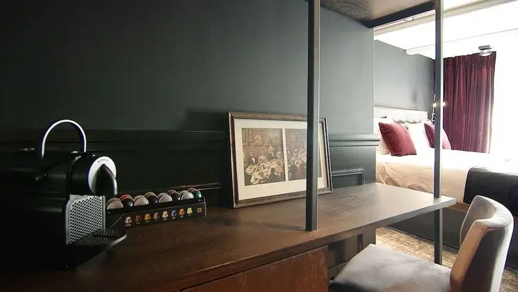 Comfort Tek Büyük Yataklı Oda