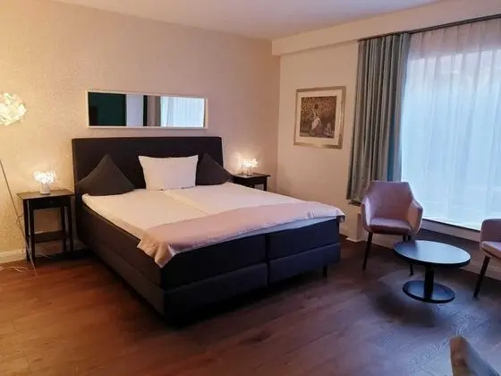 Tek Büyük Yataklı Oda, Veranda
