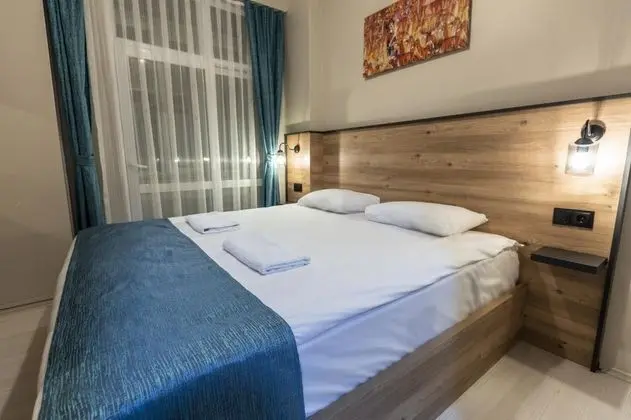 Çift Kişilik, Şehir Manzaralı