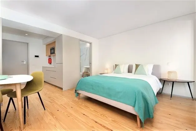 Stüdyo (Bom Jardim Studio #1.2)