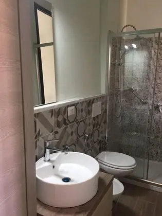 Tek Büyük Yataklı Oda (Attic)