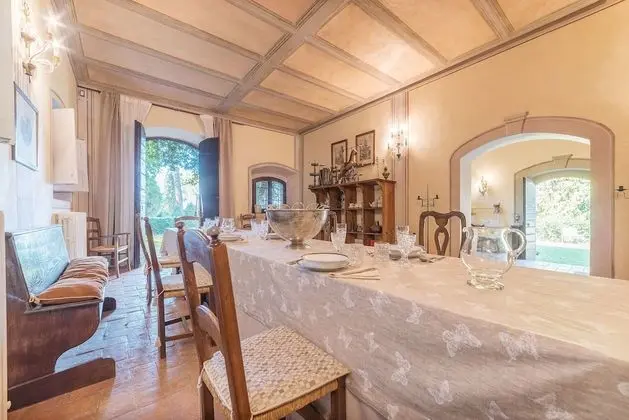 Villa, 6 Yatak Odası, Kişiye Özel Havuzlu