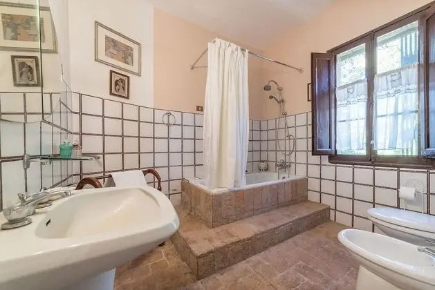 Villa, 6 Yatak Odası, Kişiye Özel Havuzlu