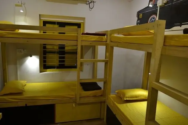 Deluxe Ortak Ranzalı Oda, Karma Ranzalı Oda