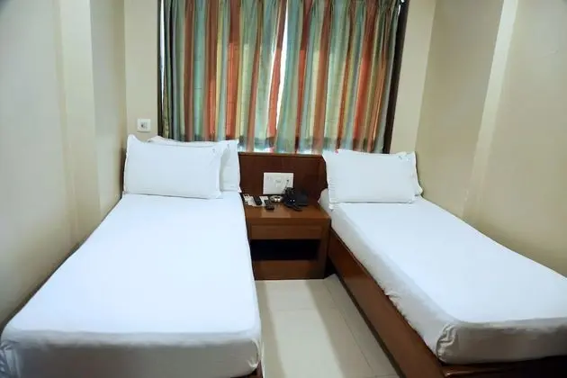 Standard Double Twin Bed