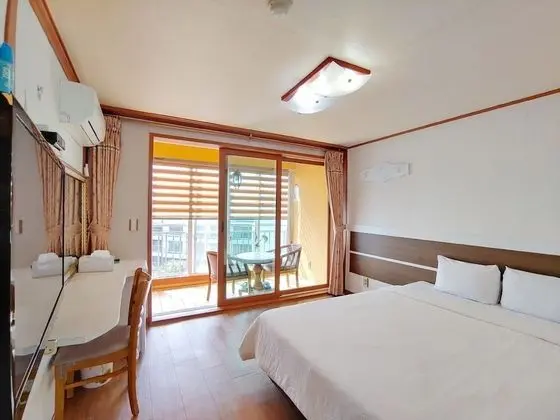 Tek Büyük Yataklı Oda (26 sqm.)