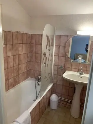 Tek Büyük Yataklı Oda, Dağ Manzaralı